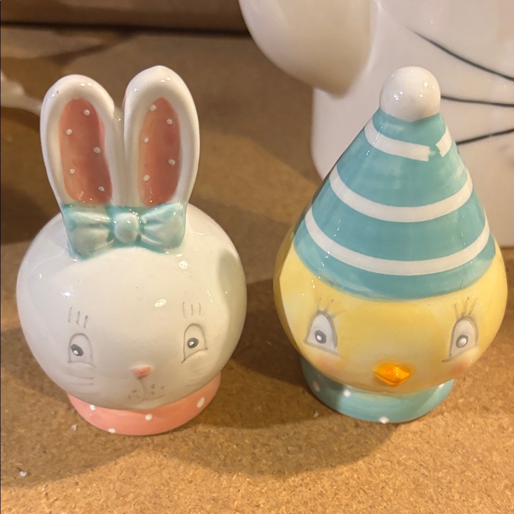 Johanna Parker Charming Bunny and Chick Figurines - White and Yellow
